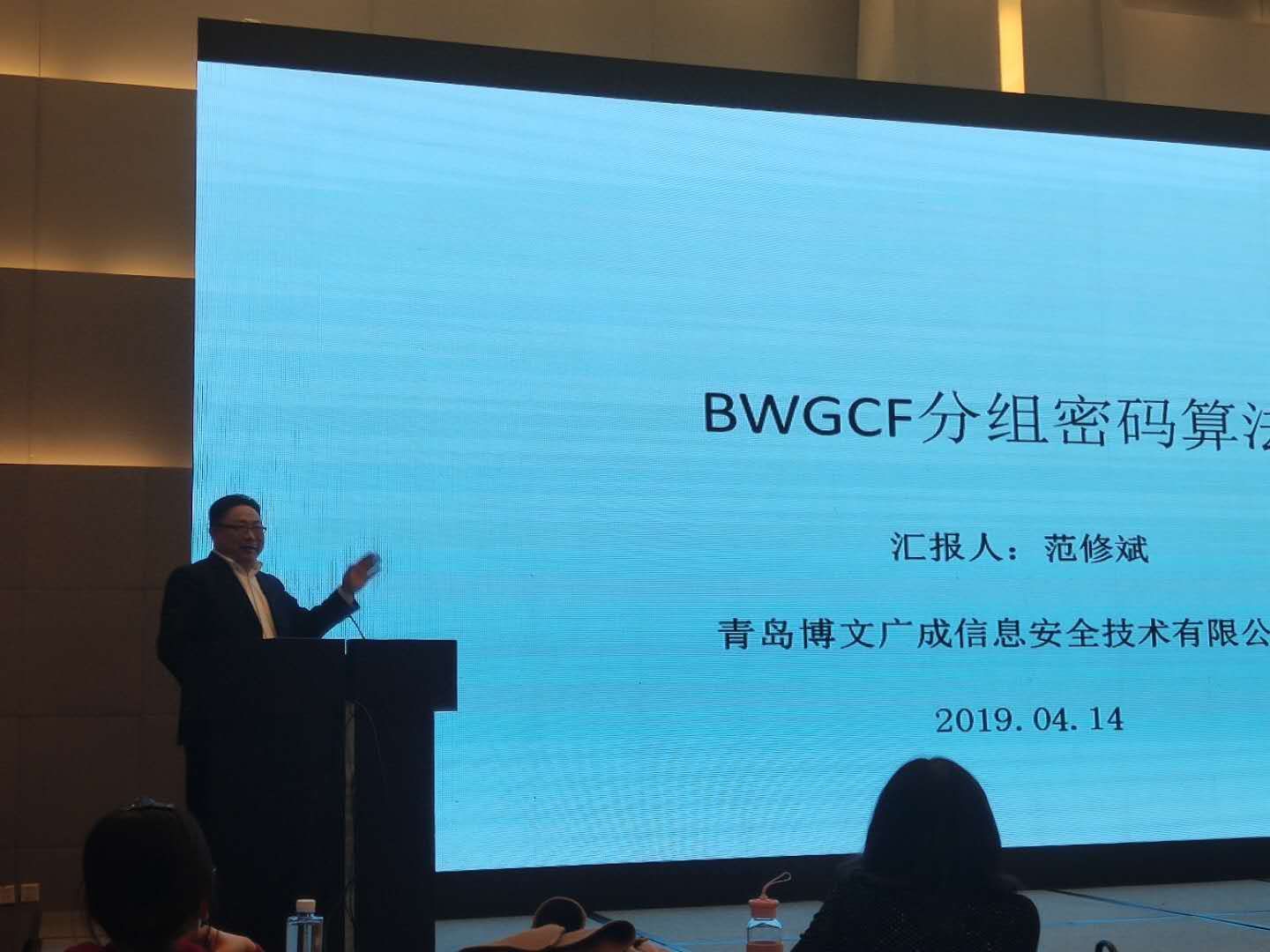 &#20122;&#23089;&#20307;&#32946;